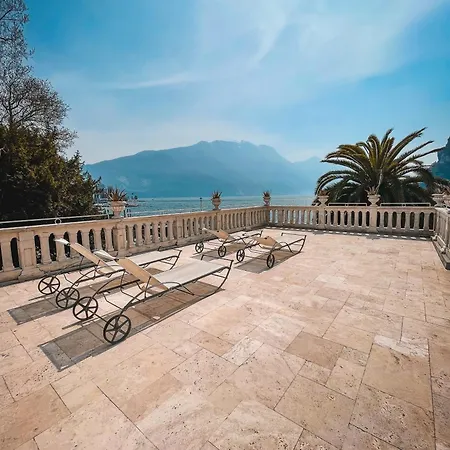 شقة Bellavista Lakefront ريفا ديل غاردا